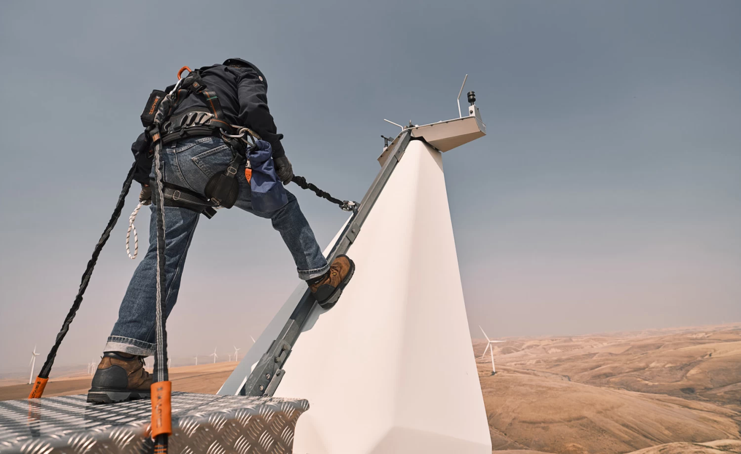 Keen Men's Camden 6" Waterproof Boot (Carbon-Fiber Toe) | Black/Black - Image 7