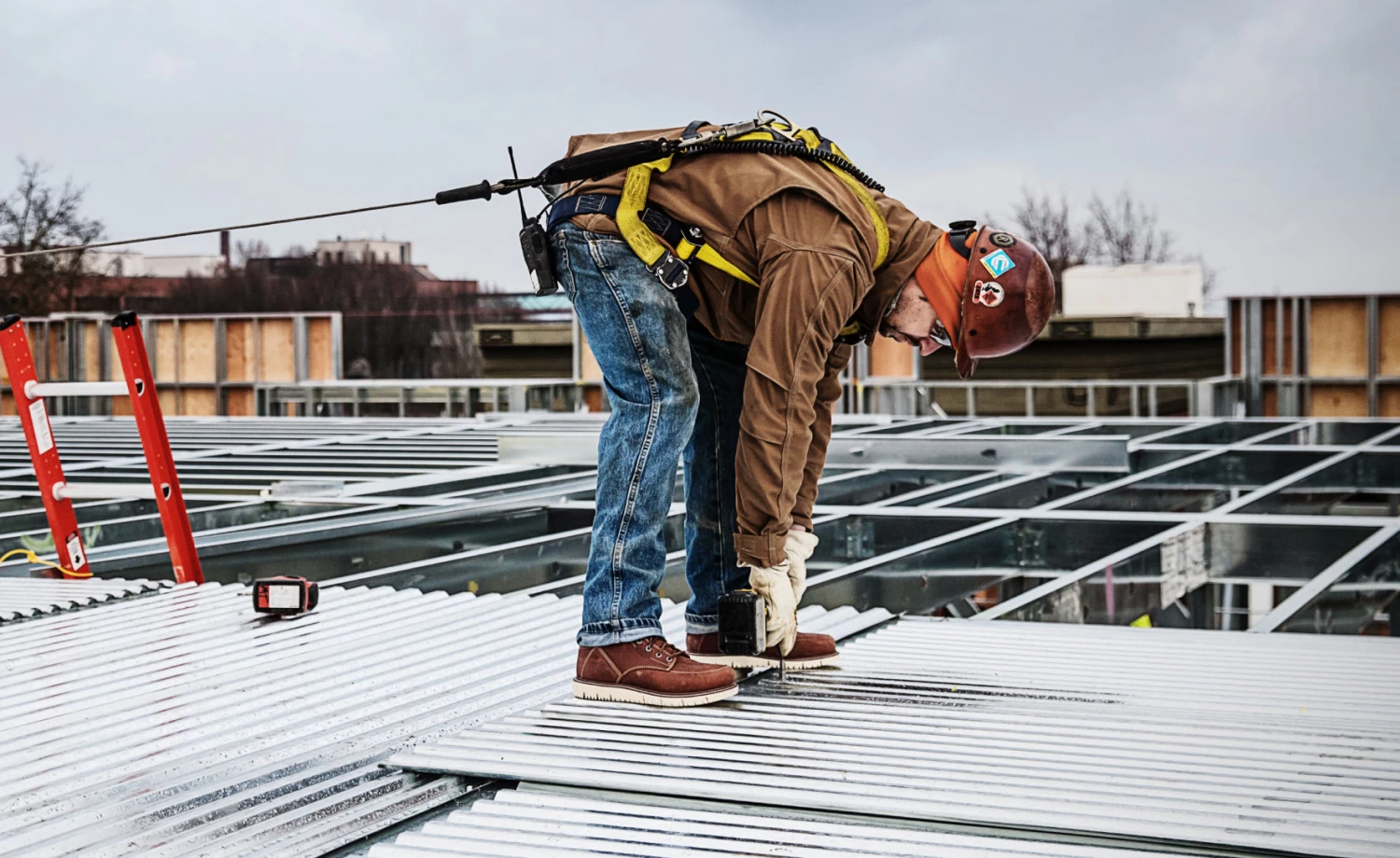 Keen Men's San Jose 6" Boot (Aluminum Toe) | Black/Caramel Cafe - Image 5