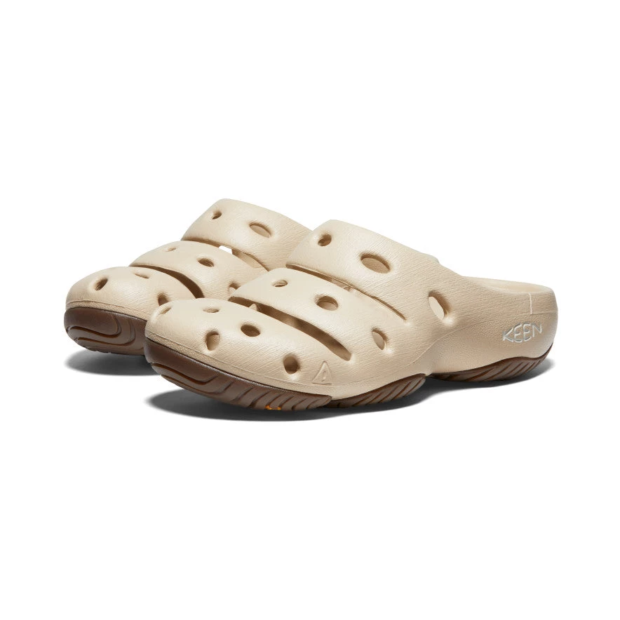 Keen Women's Yogui Clog | Safari/Silver Birch - Image 2
